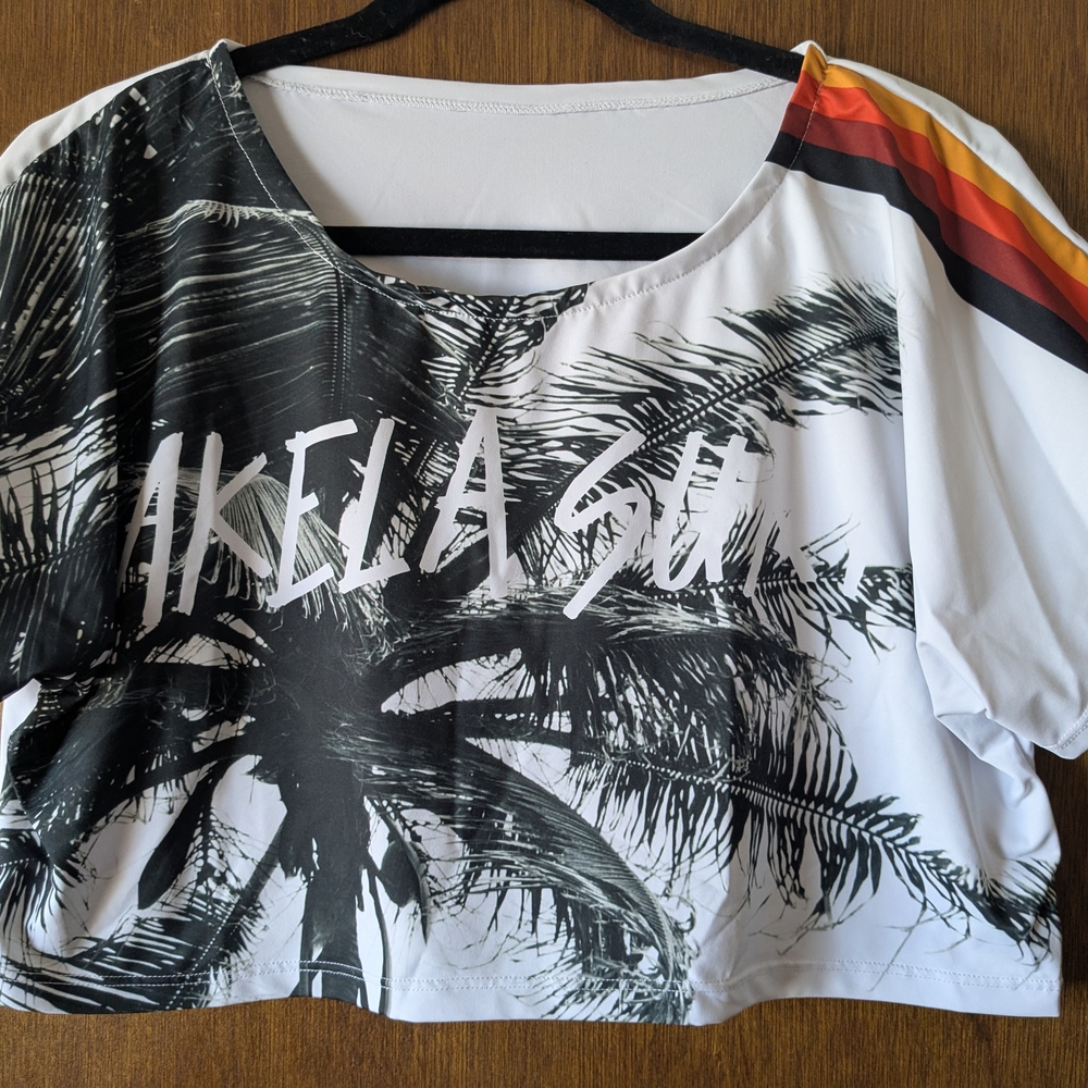 NEW Akela Surf Crop Top Rash Guard